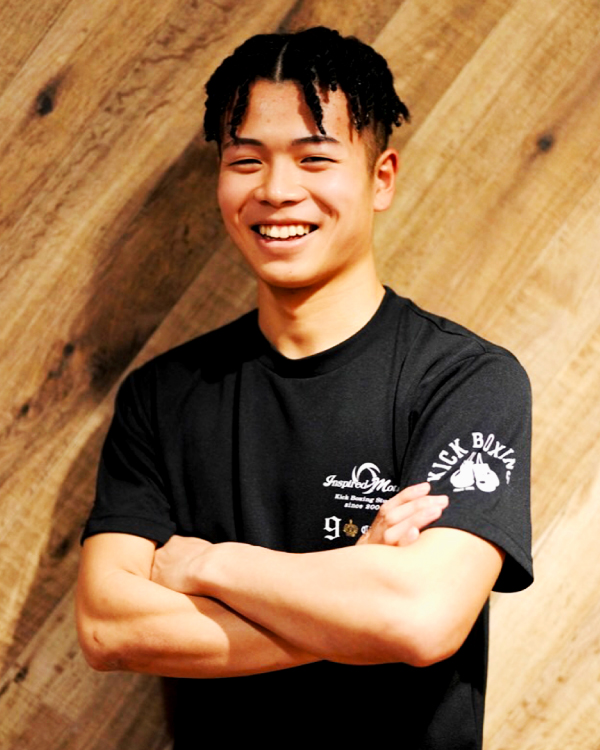 トレーナー 秦 悠歩人